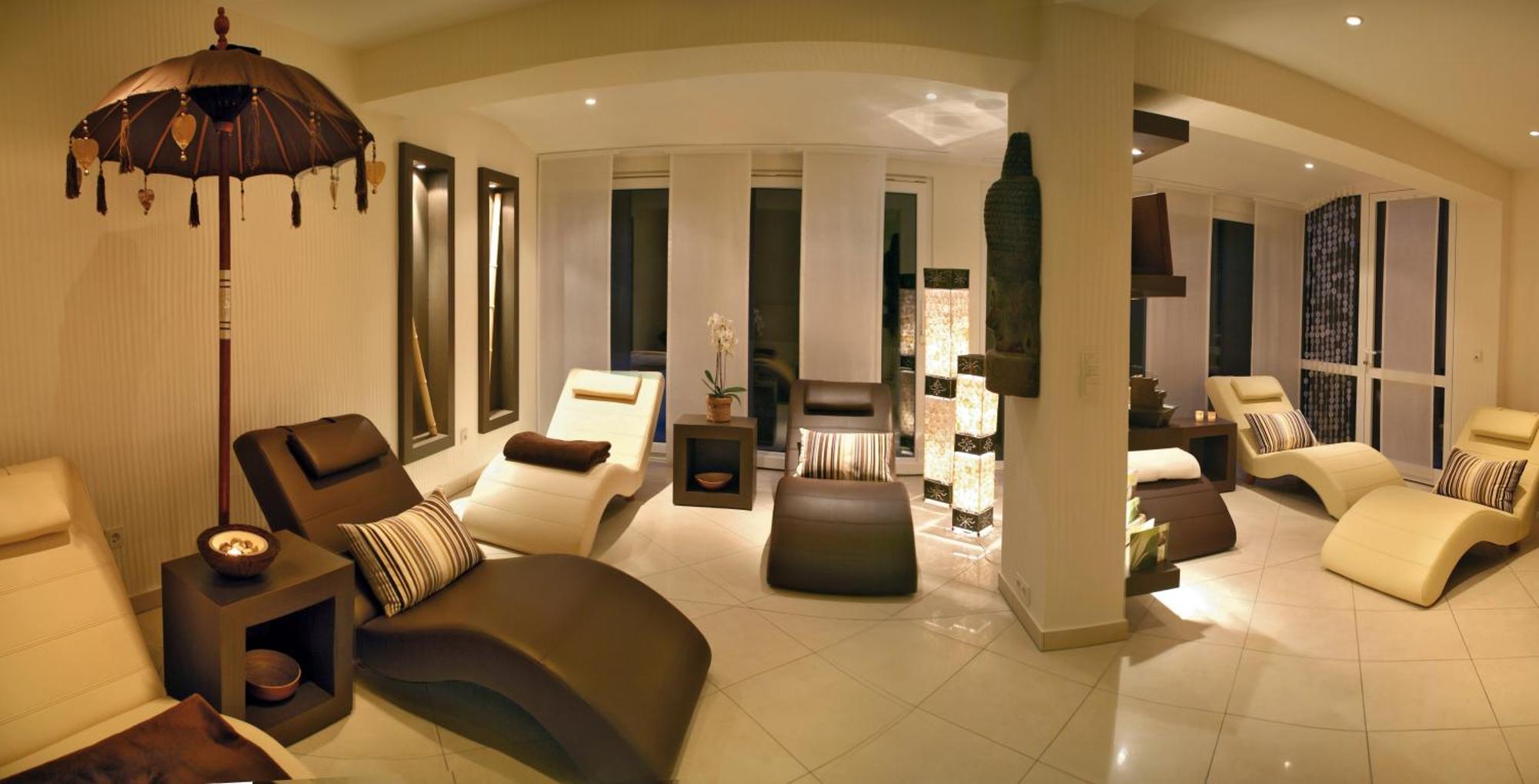 Hotel & Spa Waldecker Hof Вилинген Екстериор снимка