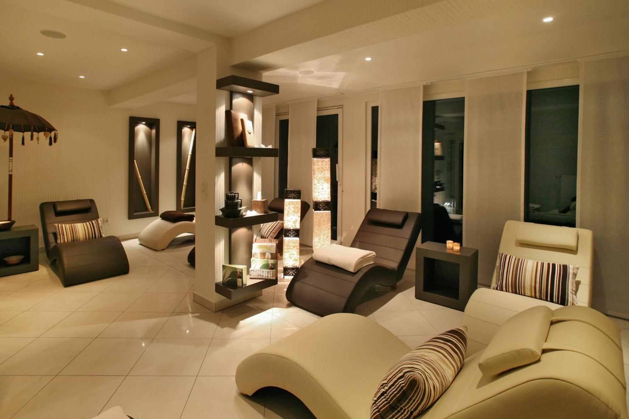 Hotel & Spa Waldecker Hof Вилинген Екстериор снимка