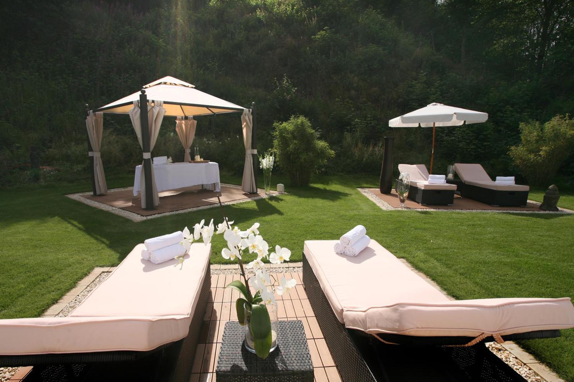 Hotel & Spa Waldecker Hof Вилинген Екстериор снимка